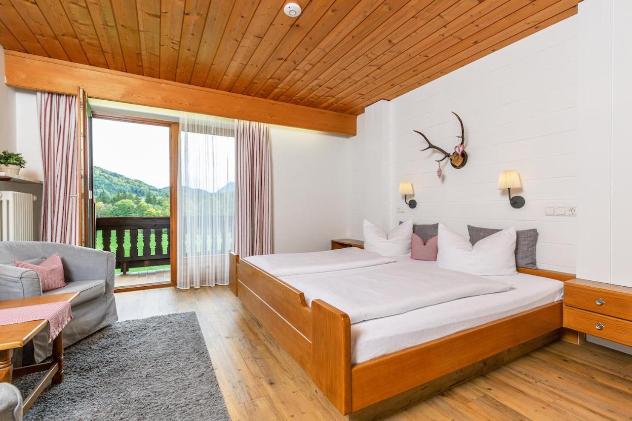 Gaestehaus Menkenbauer Ruhpolding Exteriör bild