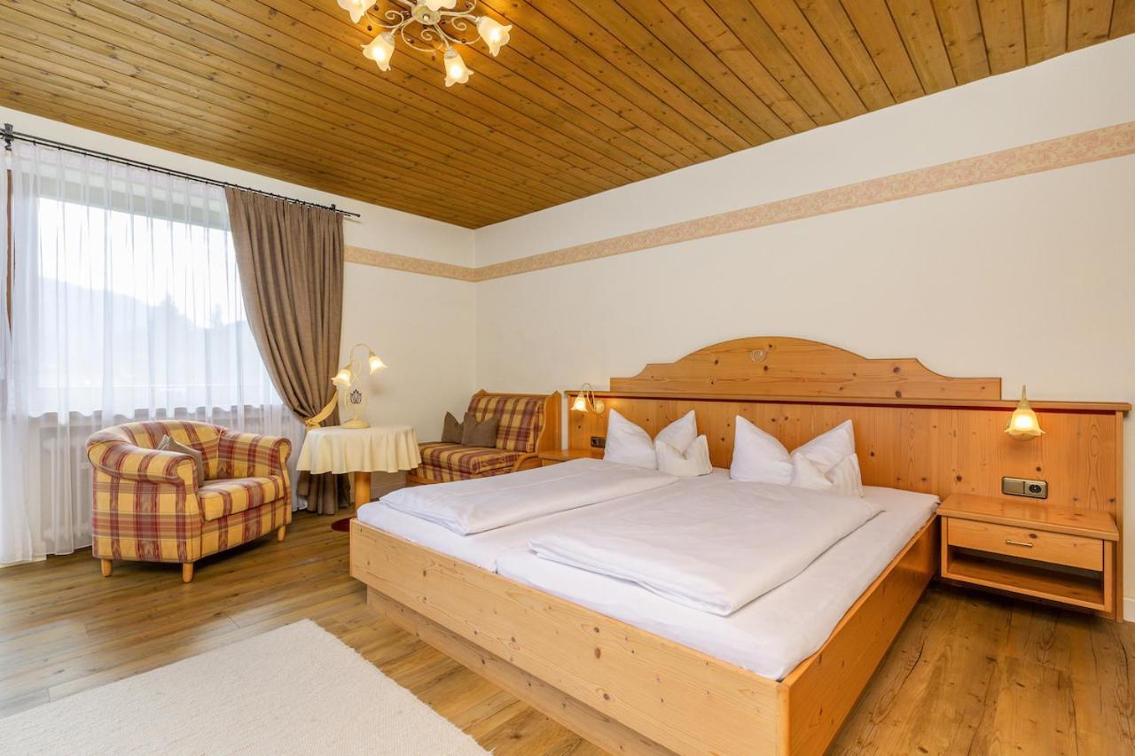 Gaestehaus Menkenbauer Ruhpolding Exteriör bild