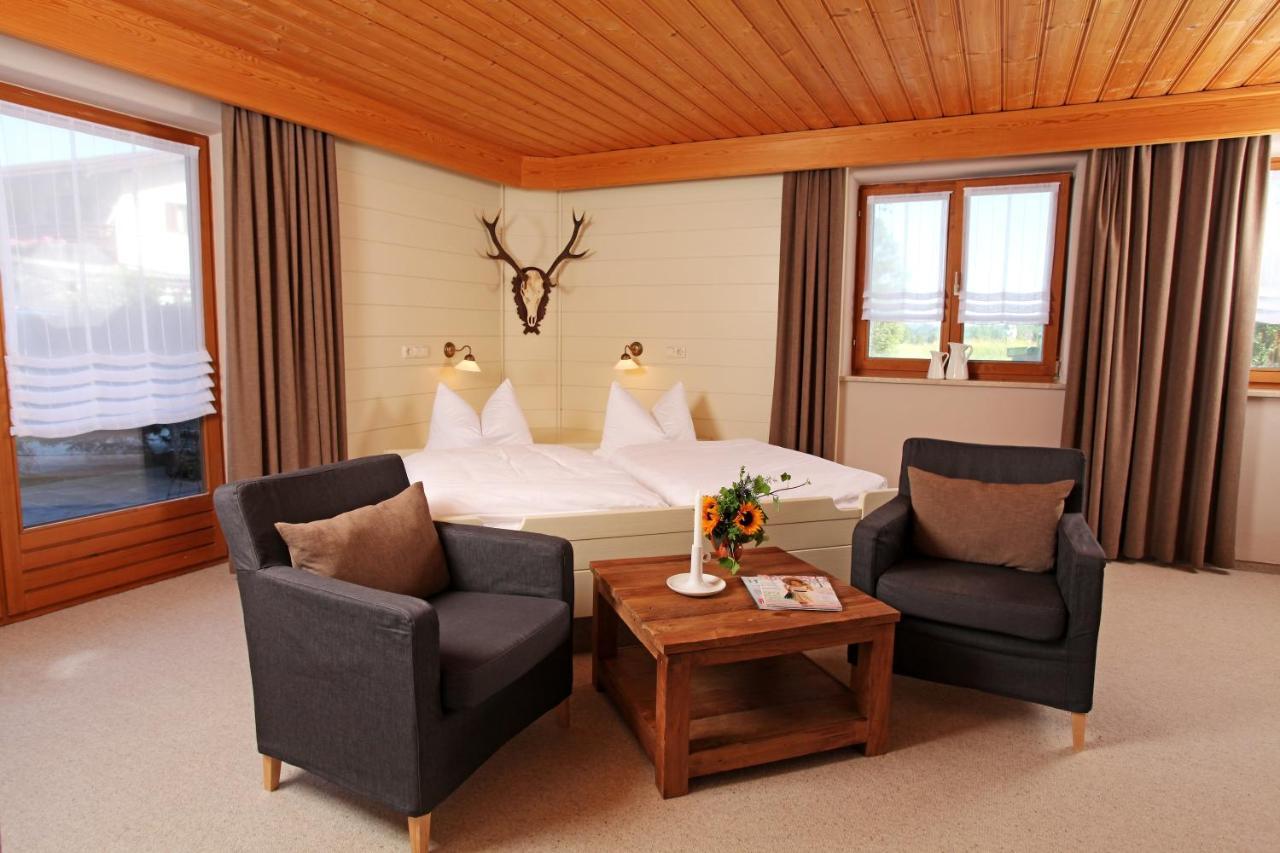 Gaestehaus Menkenbauer Ruhpolding Exteriör bild