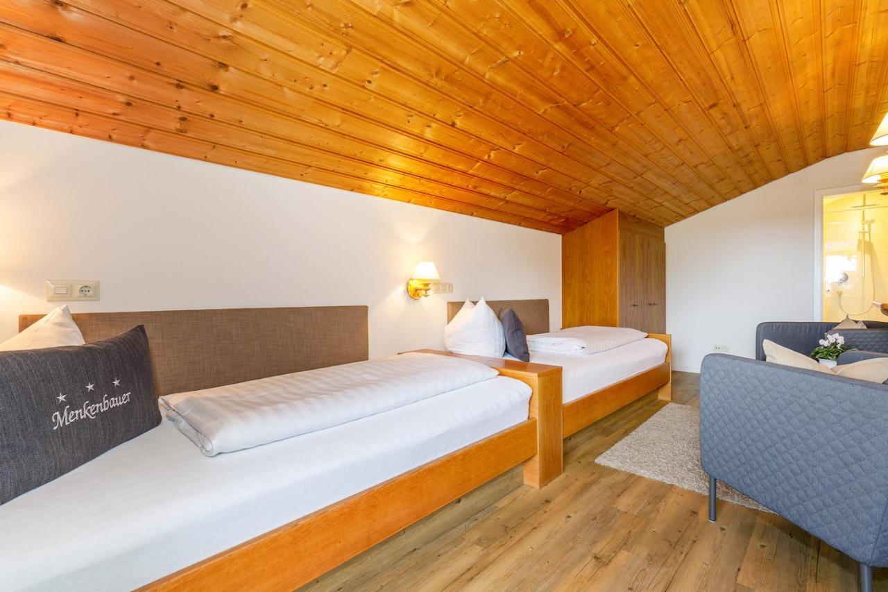 Gaestehaus Menkenbauer Ruhpolding Exteriör bild