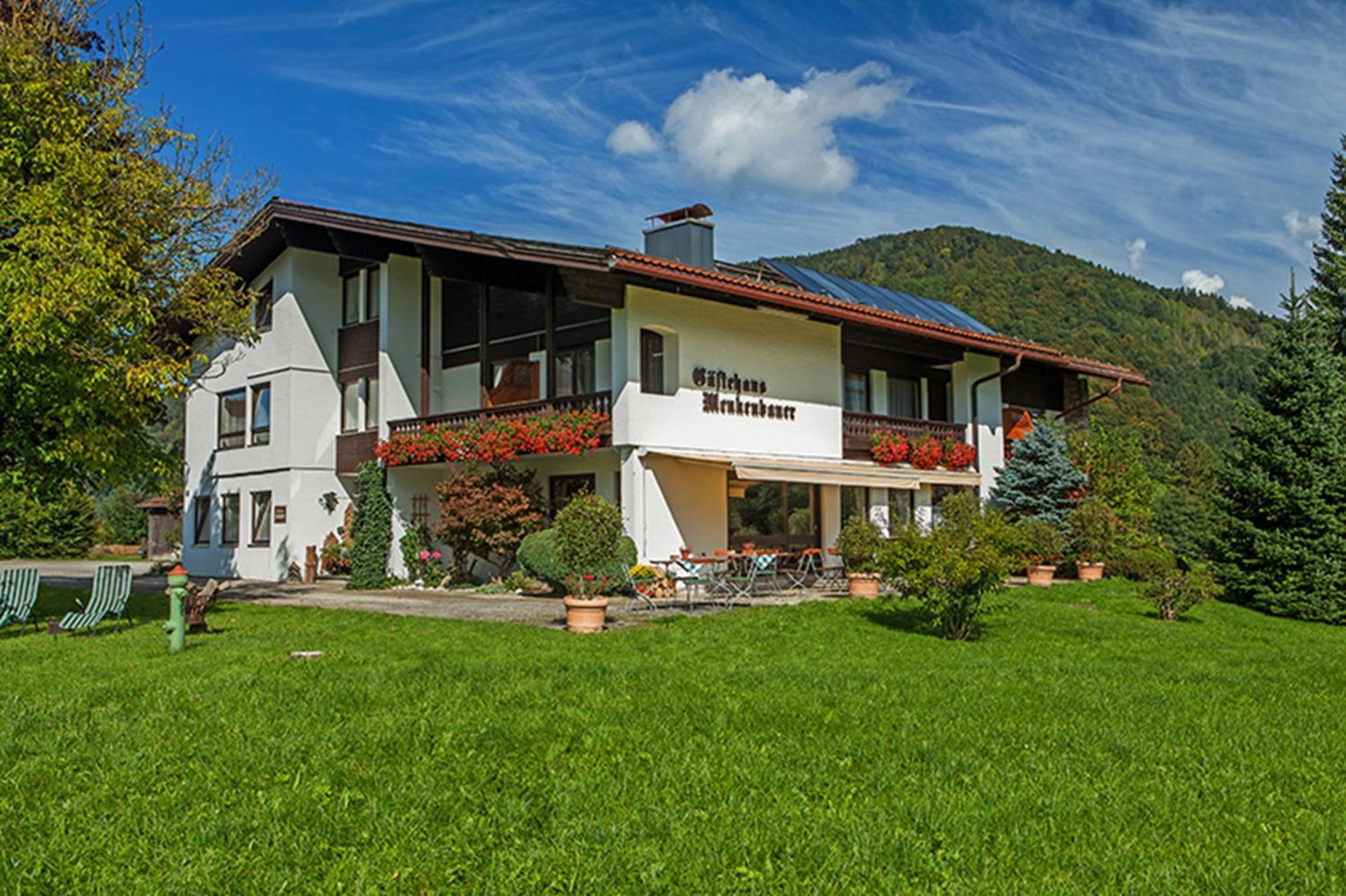 Gaestehaus Menkenbauer Ruhpolding Exteriör bild